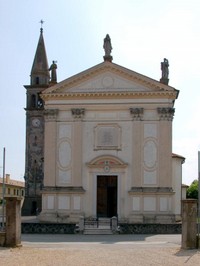 La chiesa arcipretale di Campo di Pietra